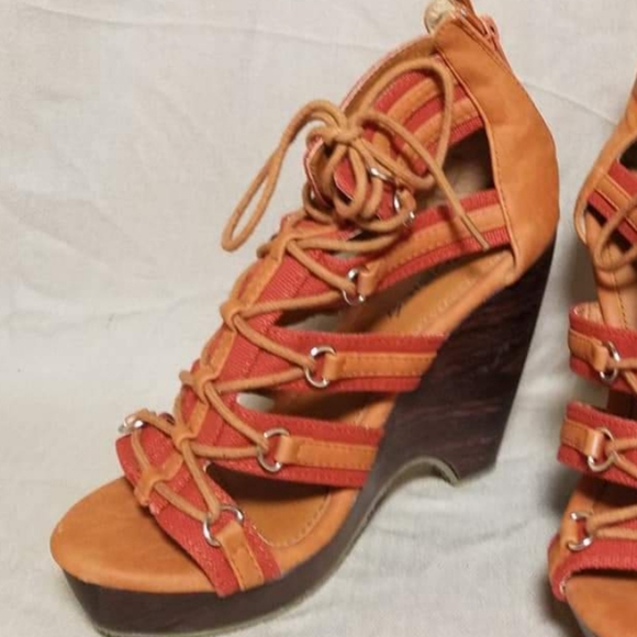 Shoes - Picture 2 of 2